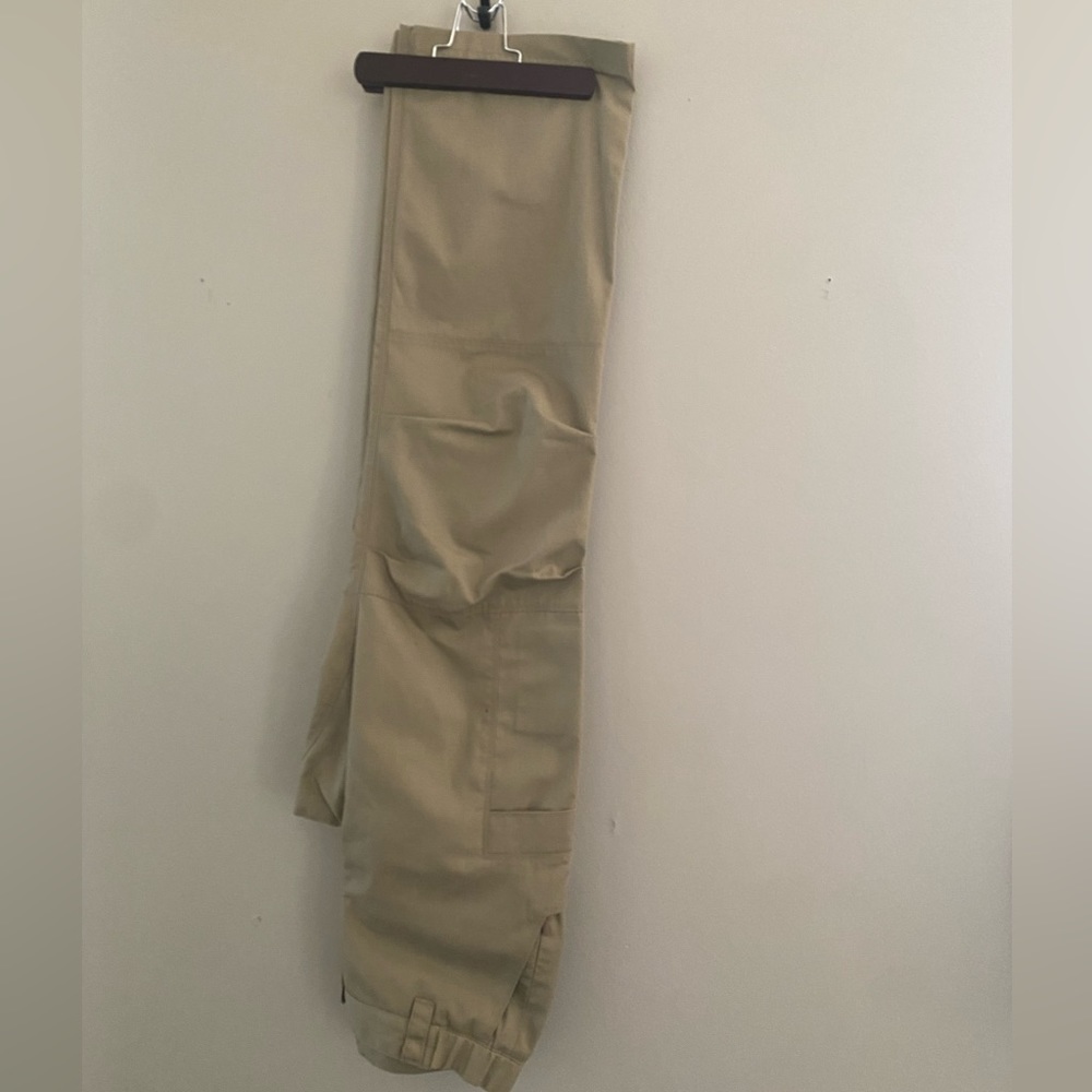 Vertex women’s size 6 tactical pants